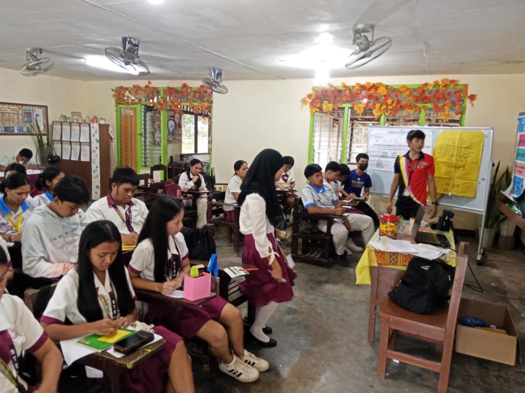 student-teaching-hs-img